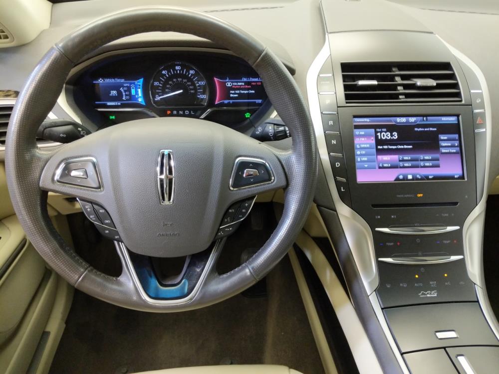 2013 Lincoln MKZ - Driver Dash