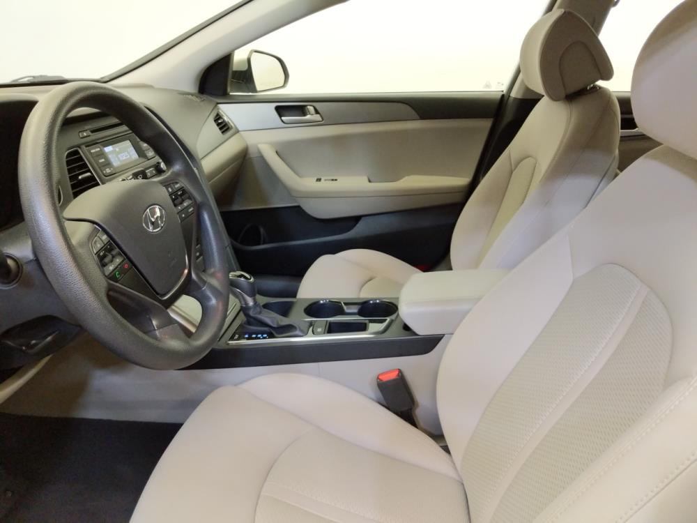 2016 Hyundai Sonata - Driver Front Seat