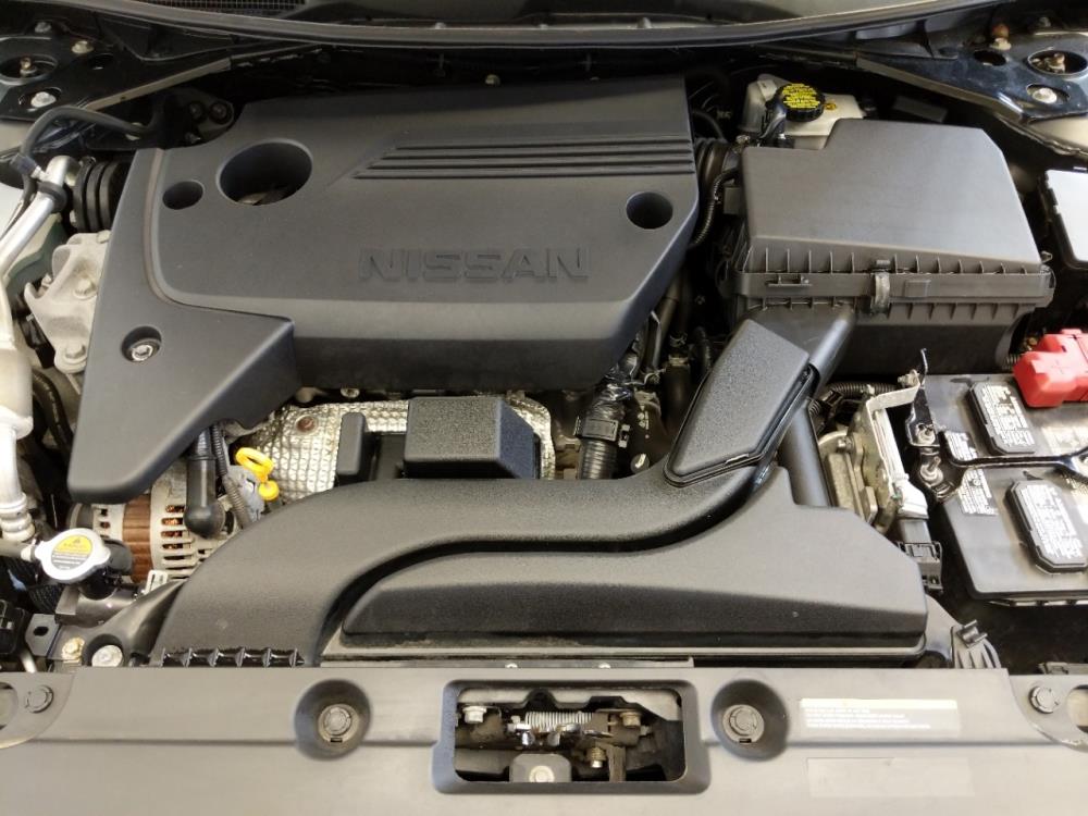 2016 Nissan Altima - Engine