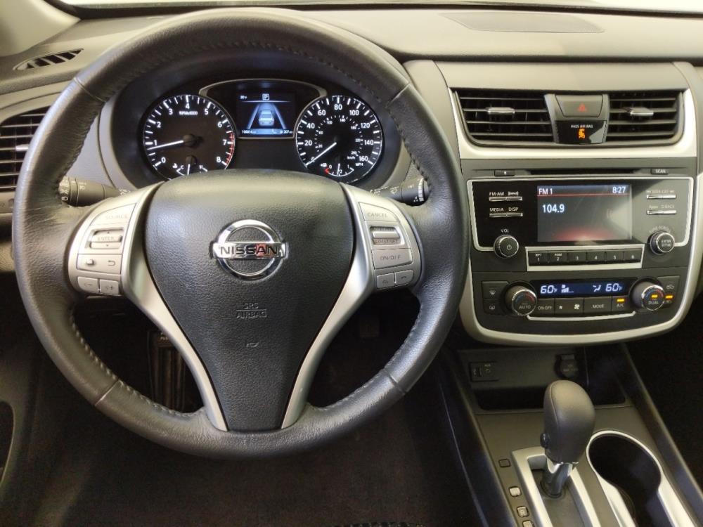 2016 Nissan Altima - Driver Dash