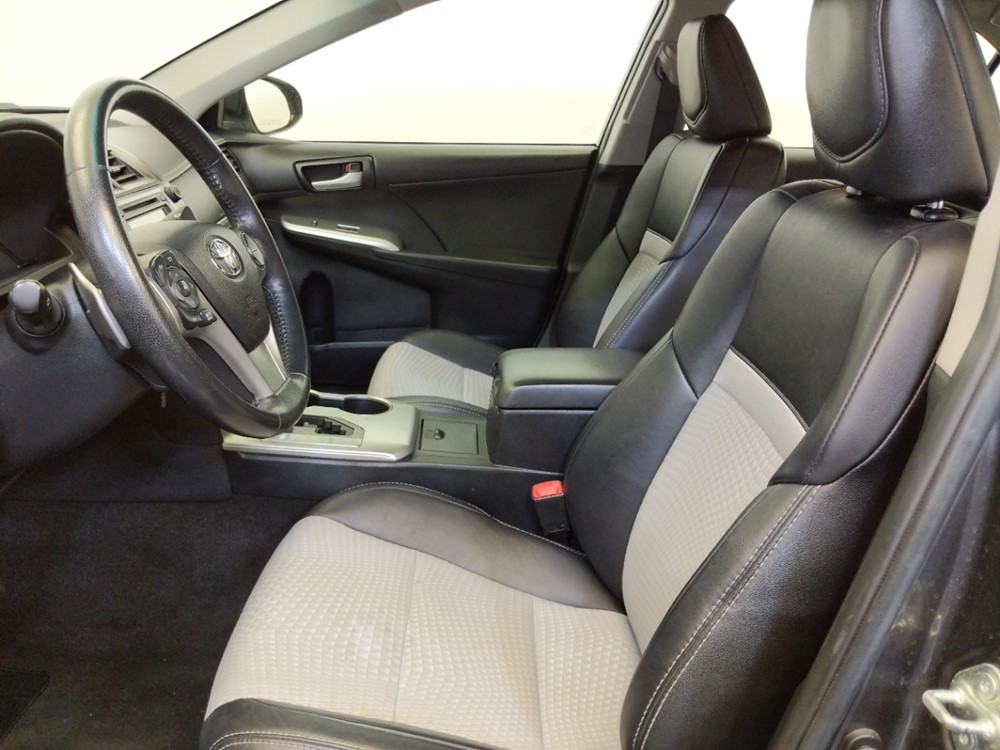 2014 Toyota Camry - Driver Front Seat