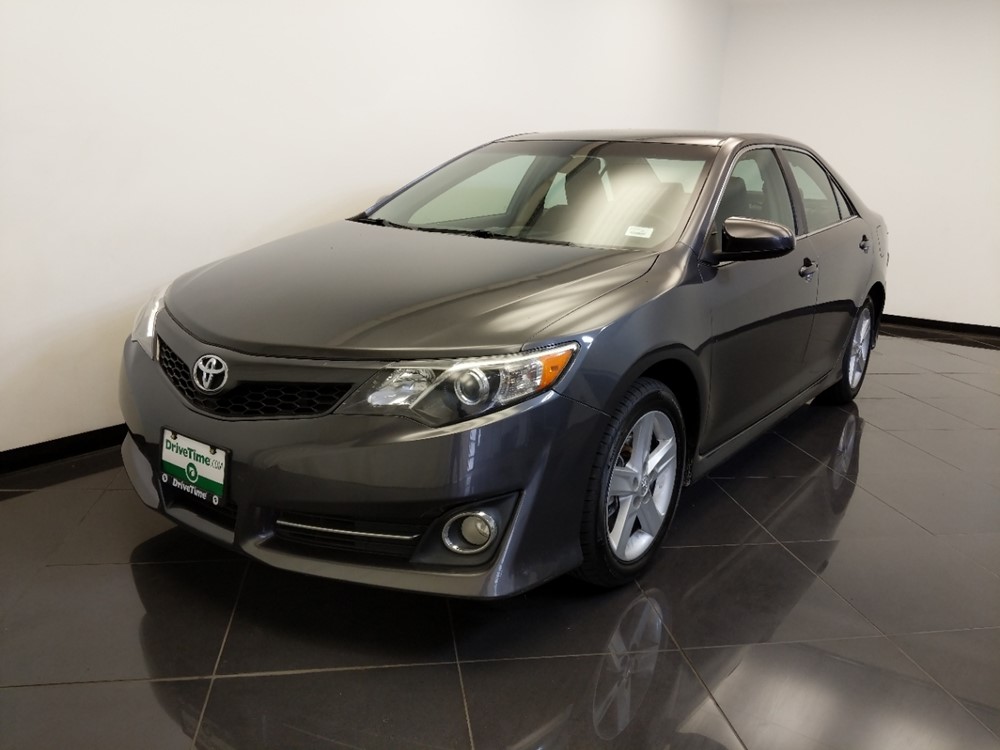 2014 Toyota Camry - Driver Front Bumper