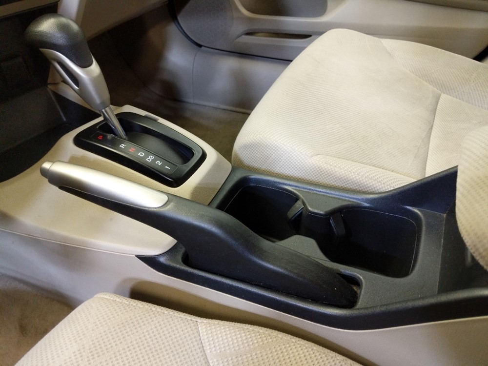 2012 Honda Civic - Center Console/Cup Holders