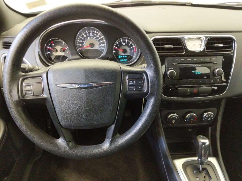2013 Chrysler 200 - Driver Dash
