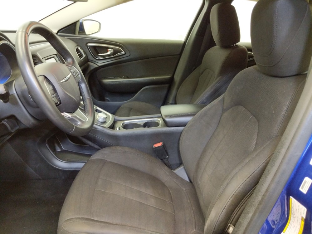 2016 Chrysler 200 - Driver Front Seat