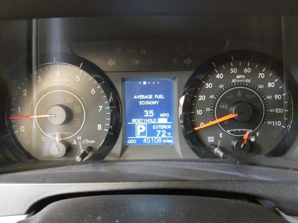 2017 Toyota Sienna - Odometer Close Up