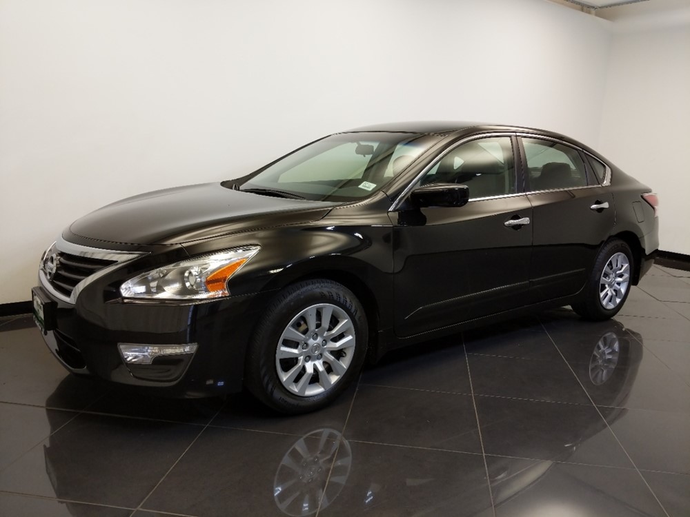 2015 Nissan Altima - Driver Front Side