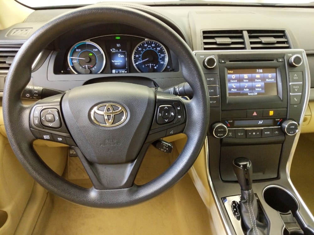 2016 Toyota Camry - Driver Dash