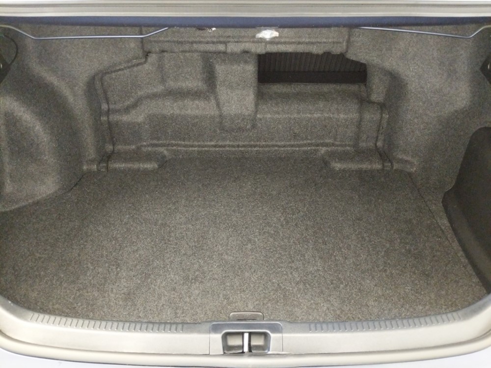 2016 Toyota Camry - Trunk