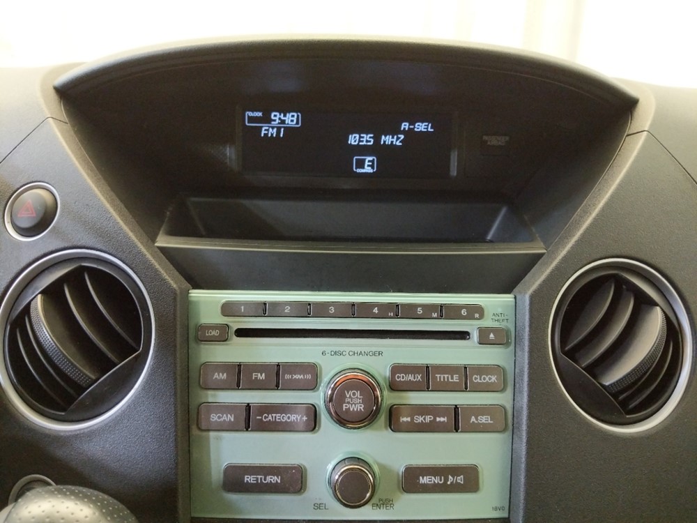 2011 Honda Pilot - Stereo Package