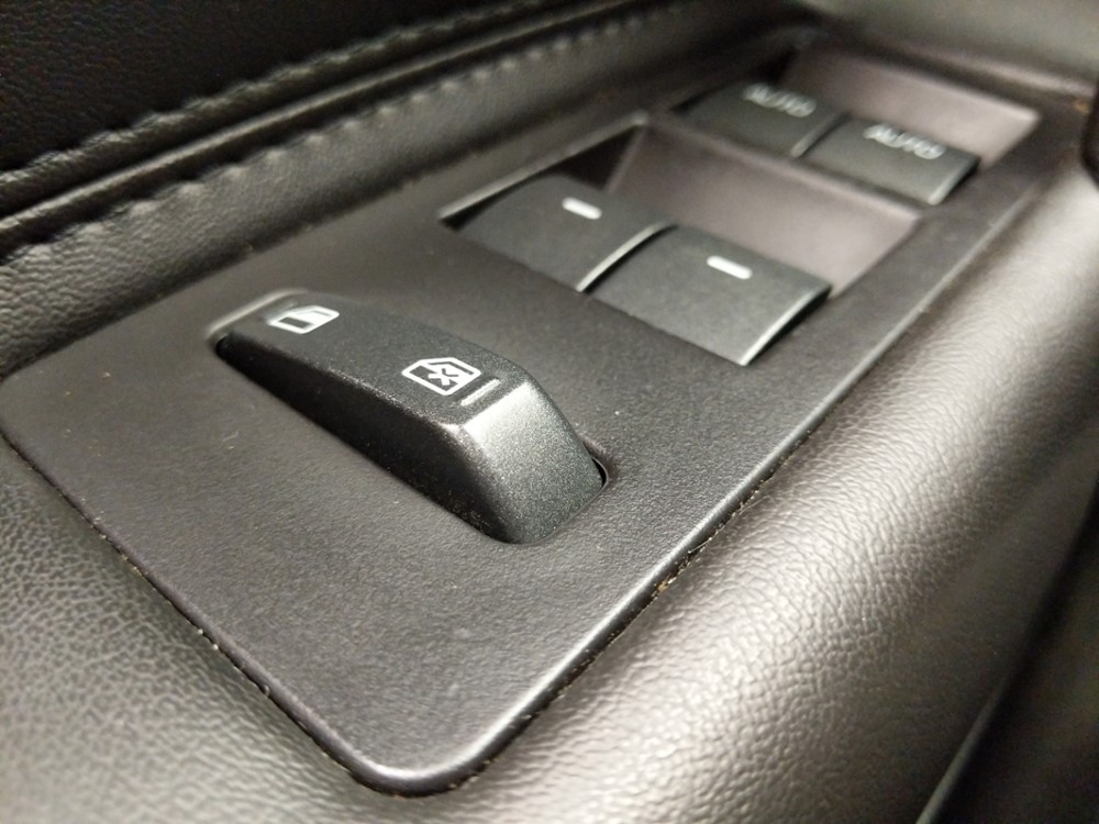 2012 Lincoln MKZ - Driver Power Windows/Lock Control