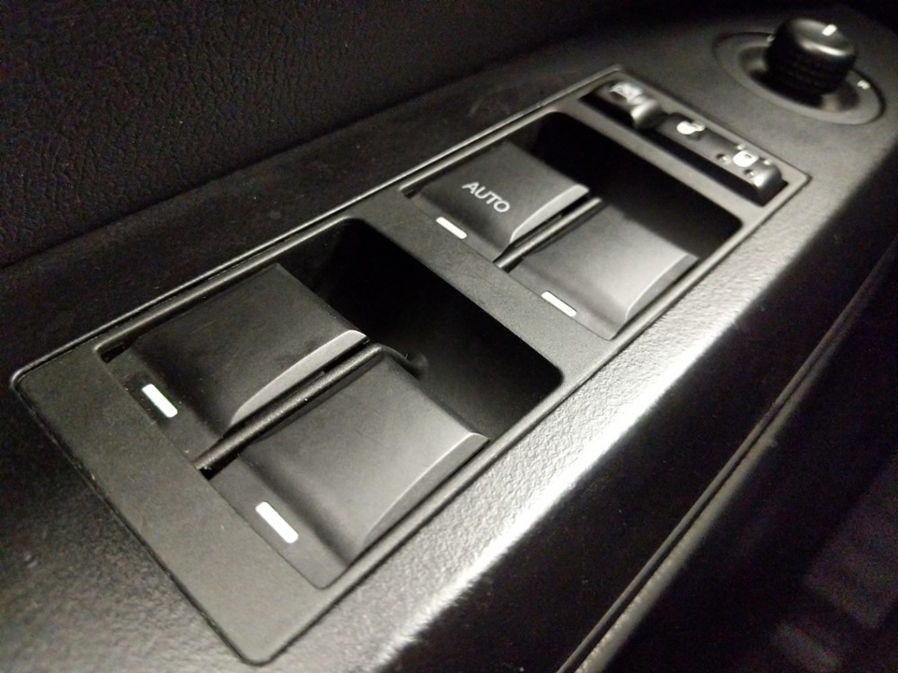 2017 Jeep Patriot - Driver Power Windows/Lock Control