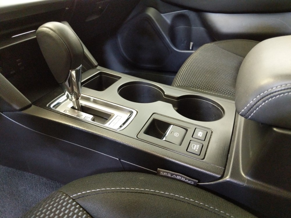 2017 Subaru Outback - Center Console/Cup Holders