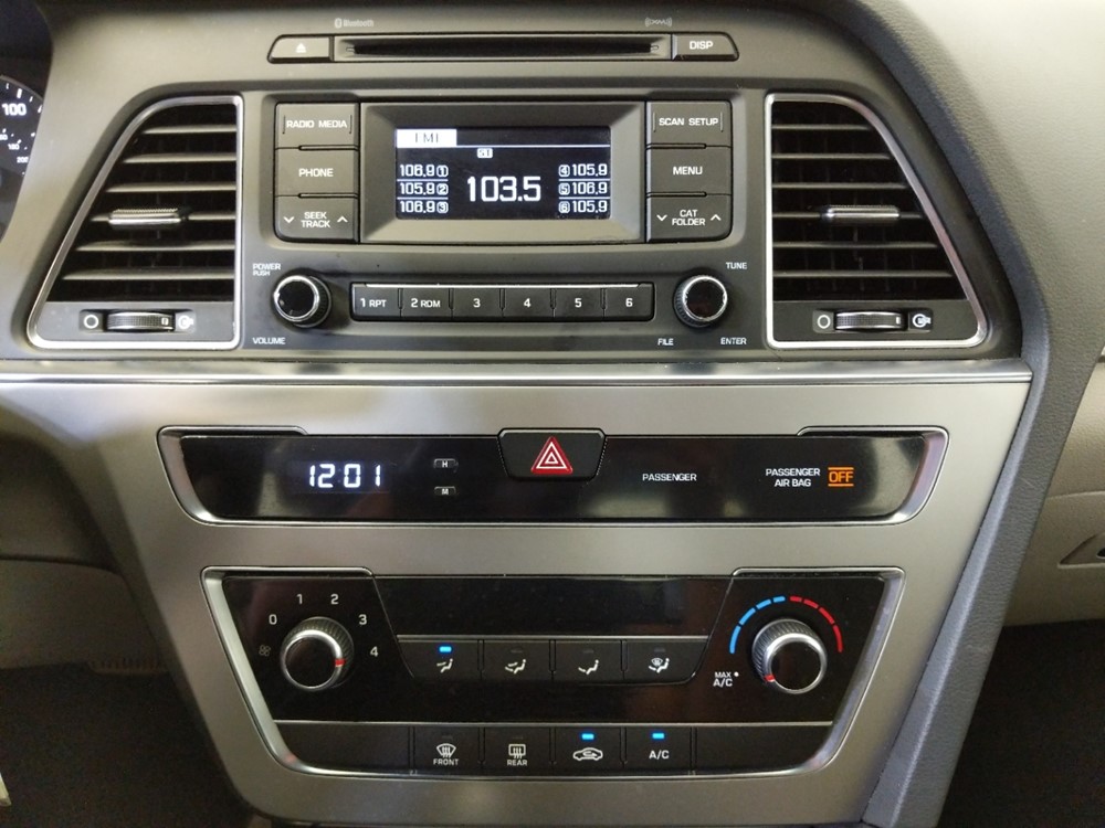 2017 Hyundai Sonata - Stereo Package