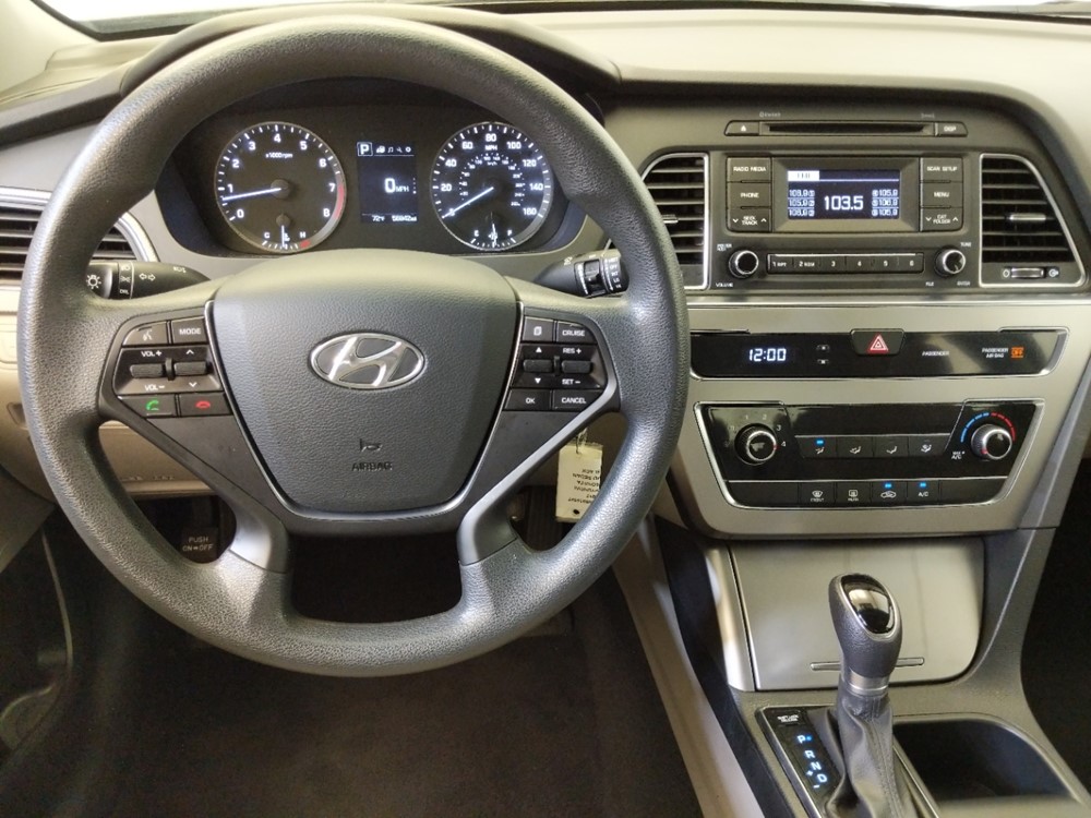 2017 Hyundai Sonata - Driver Dash