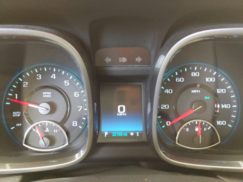 2016 Chevrolet Malibu - Odometer Close Up