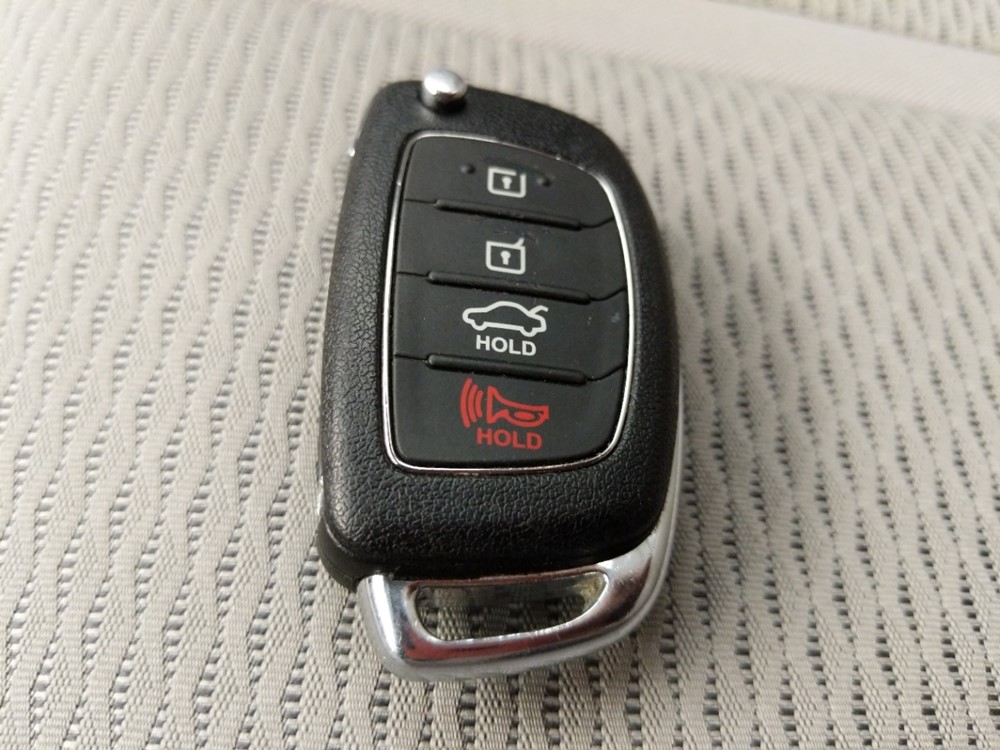 2017 Hyundai Sonata - Keys