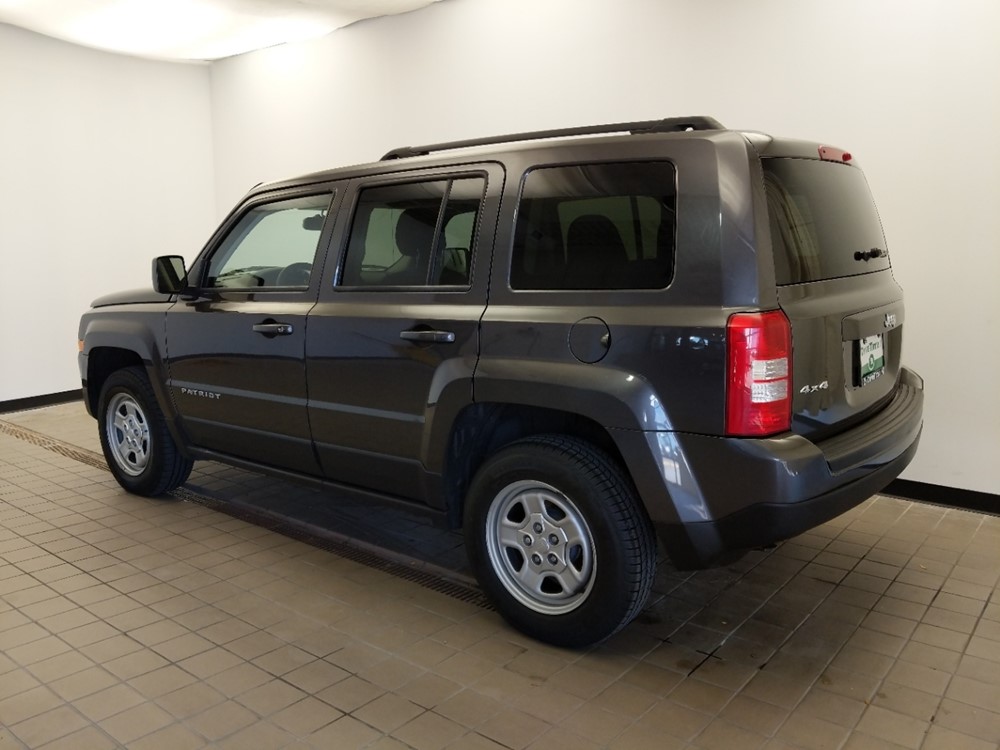 2016 Jeep Patriot - Driver Rear Side