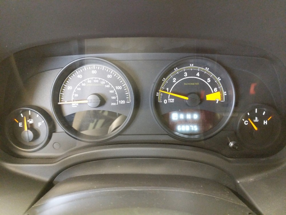 2014 Jeep Patriot - Odometer Close Up