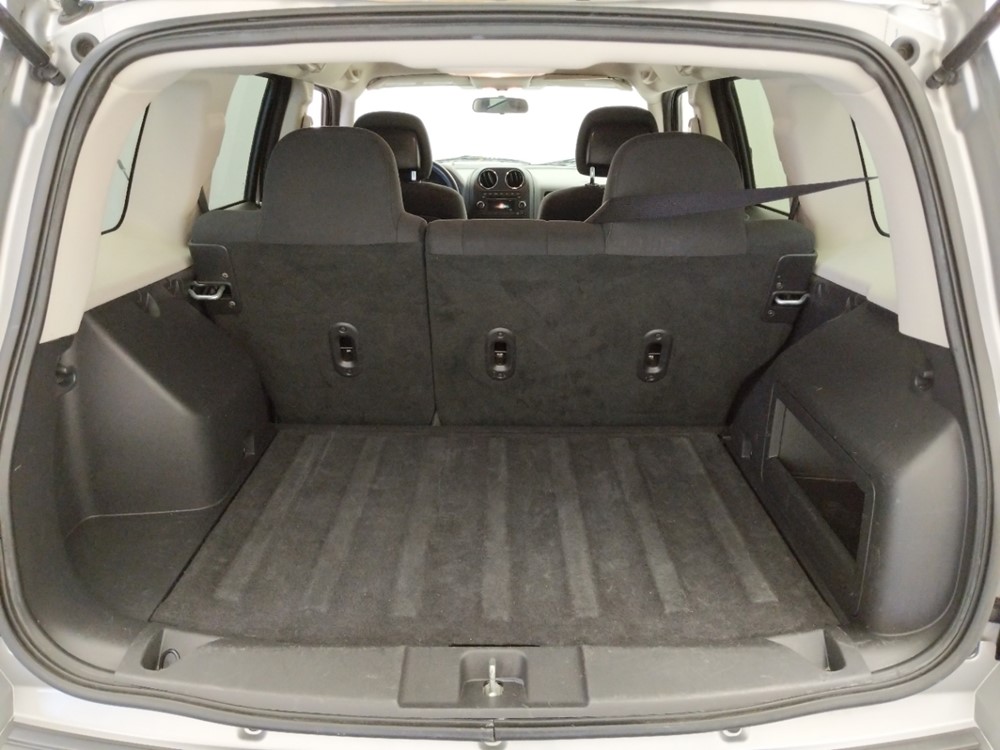 2014 Jeep Patriot - Trunk