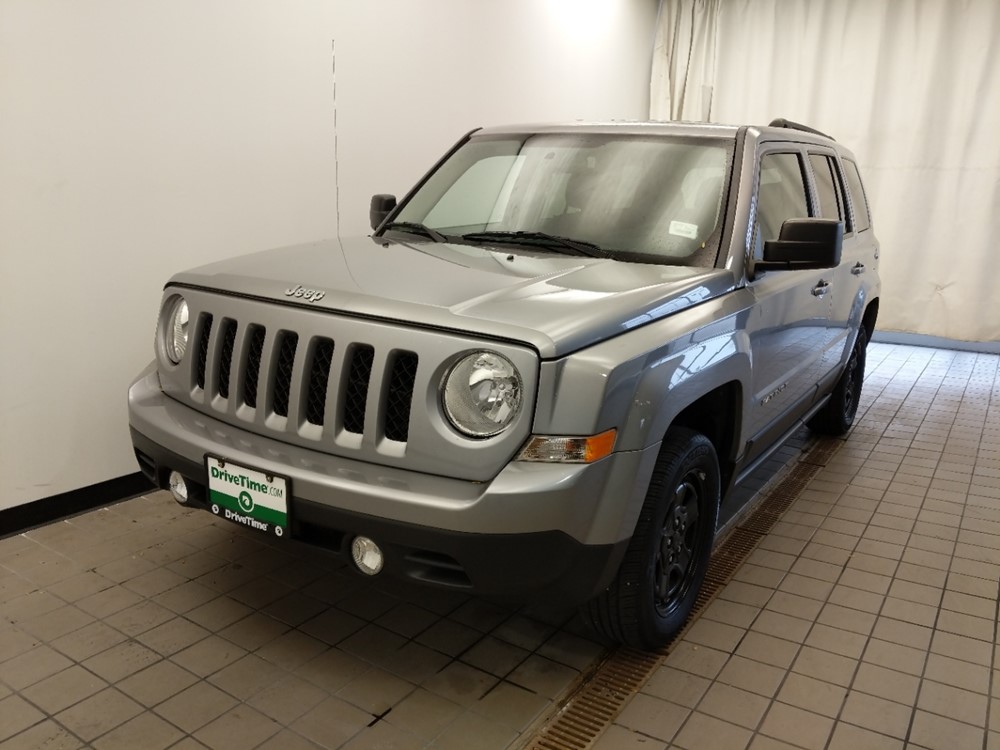 2014 Jeep Patriot - Driver Front Hood