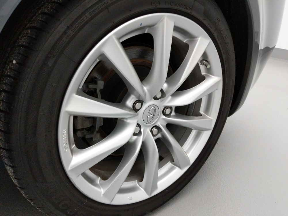 2014 INFINITI Q60 - Wheel