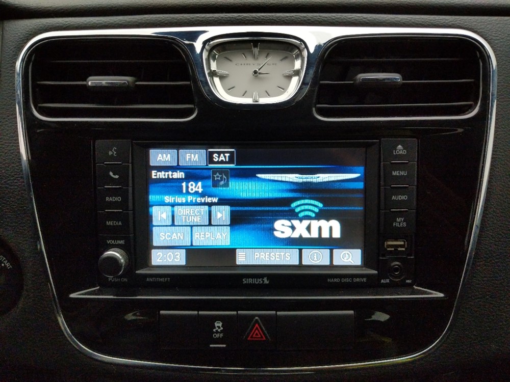 2013 Chrysler 200 - Stereo Package