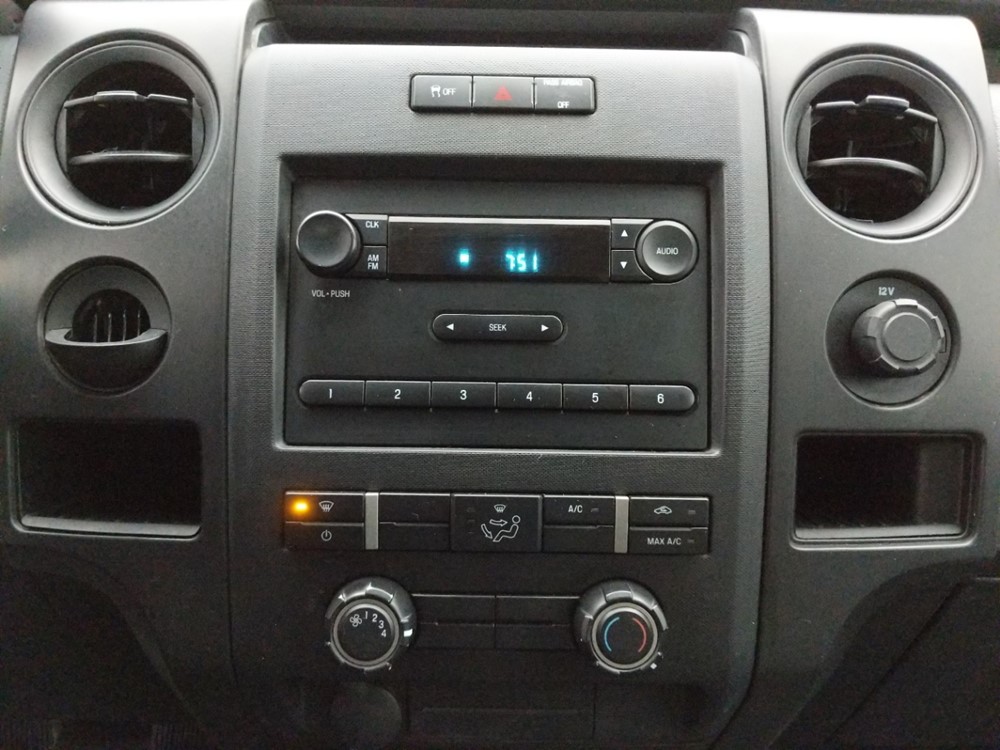 2013 Ford F-150 - Stereo Package