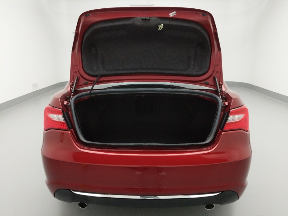 2014 Chrysler 200 - Trunk