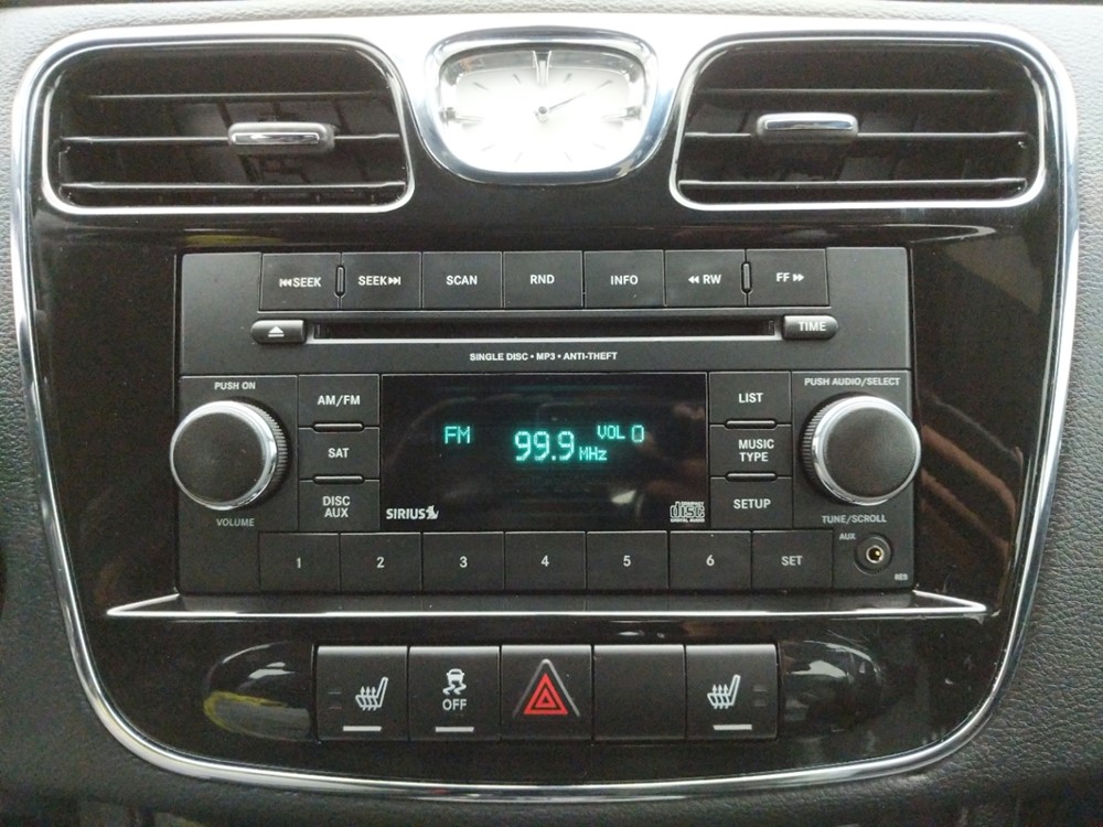 2014 Chrysler 200 - Stereo Package