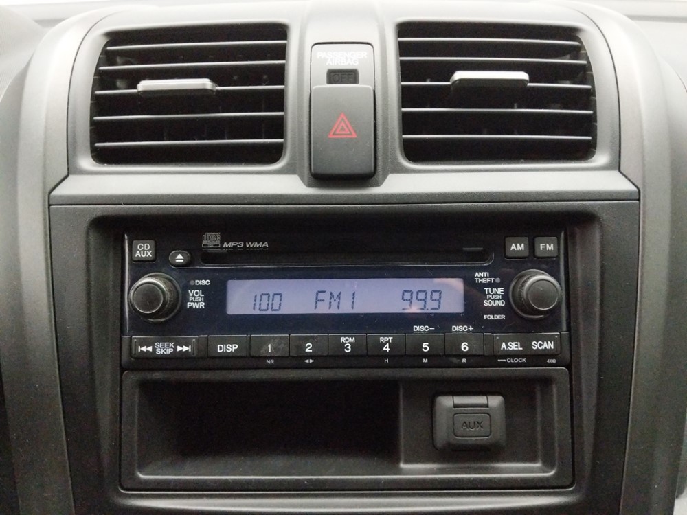 2010 Honda CR-V - Stereo Package