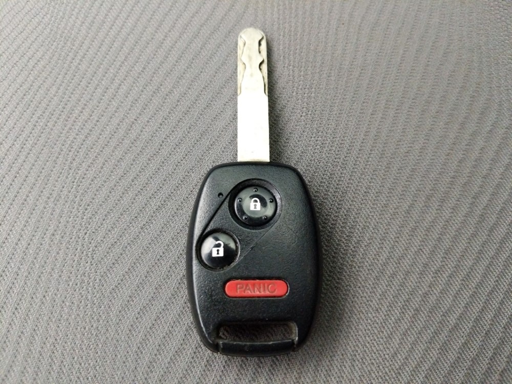 2010 Honda CR-V - Keys