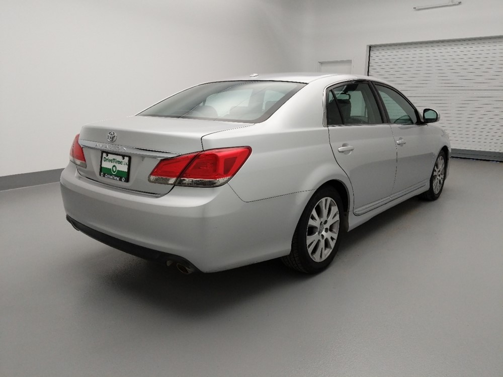 2012 Toyota Avalon - Passenger Rear Bumper