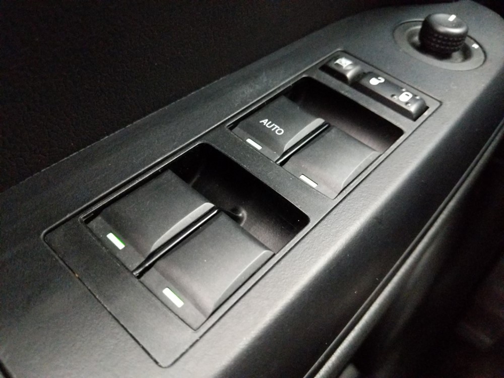 2012 Jeep Compass - Driver Power Windows/Lock Control