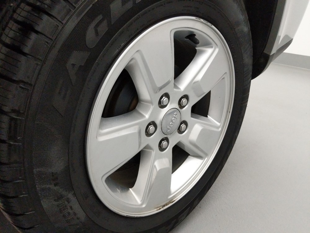 2014 Jeep Compass - Wheel