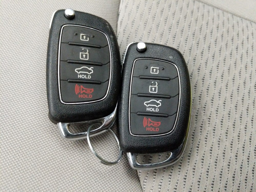 2017 Hyundai Sonata - Keys