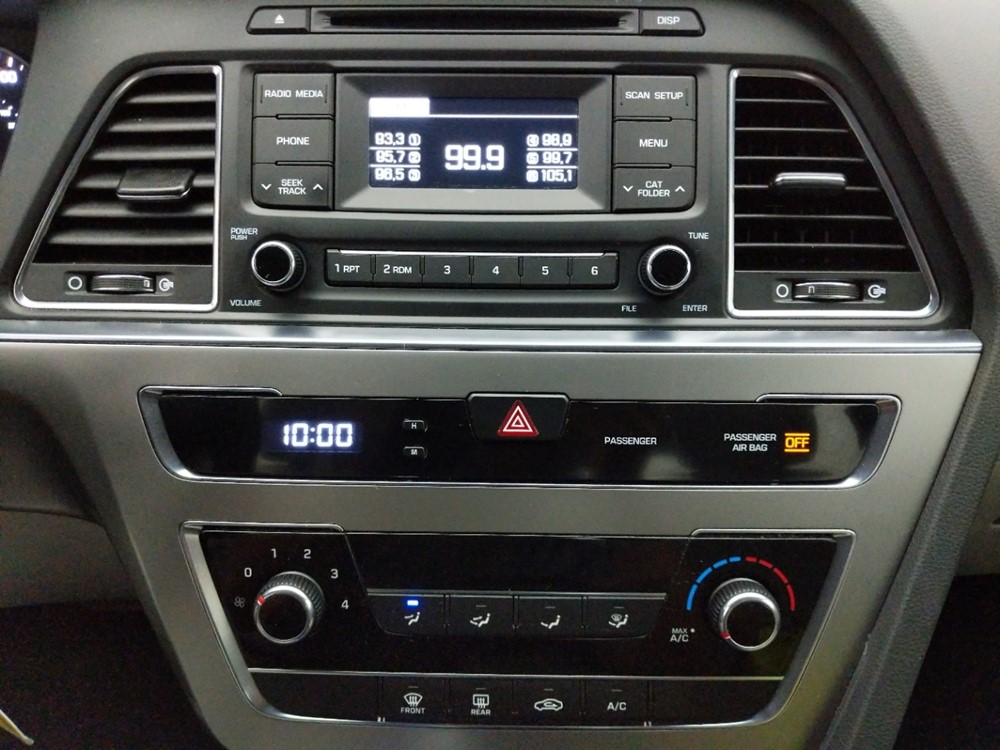 2017 Hyundai Sonata - Stereo Package
