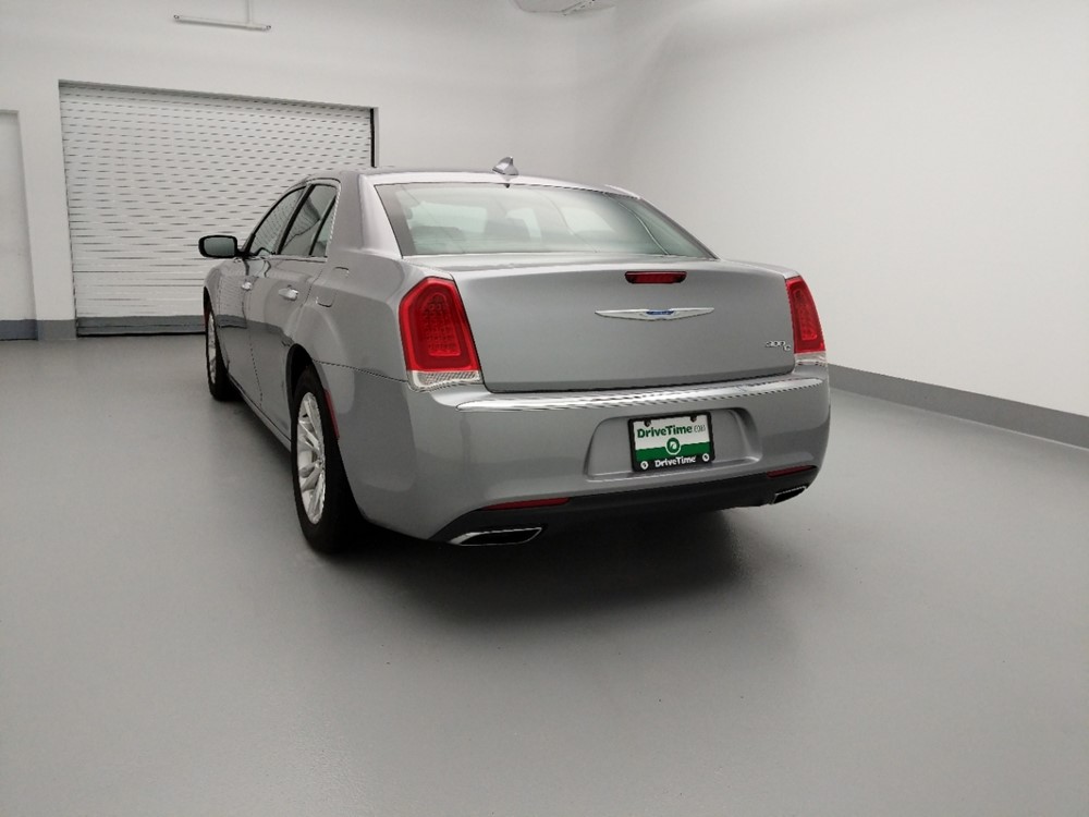 2017 Chrysler 300 - Driver Rear Trunk