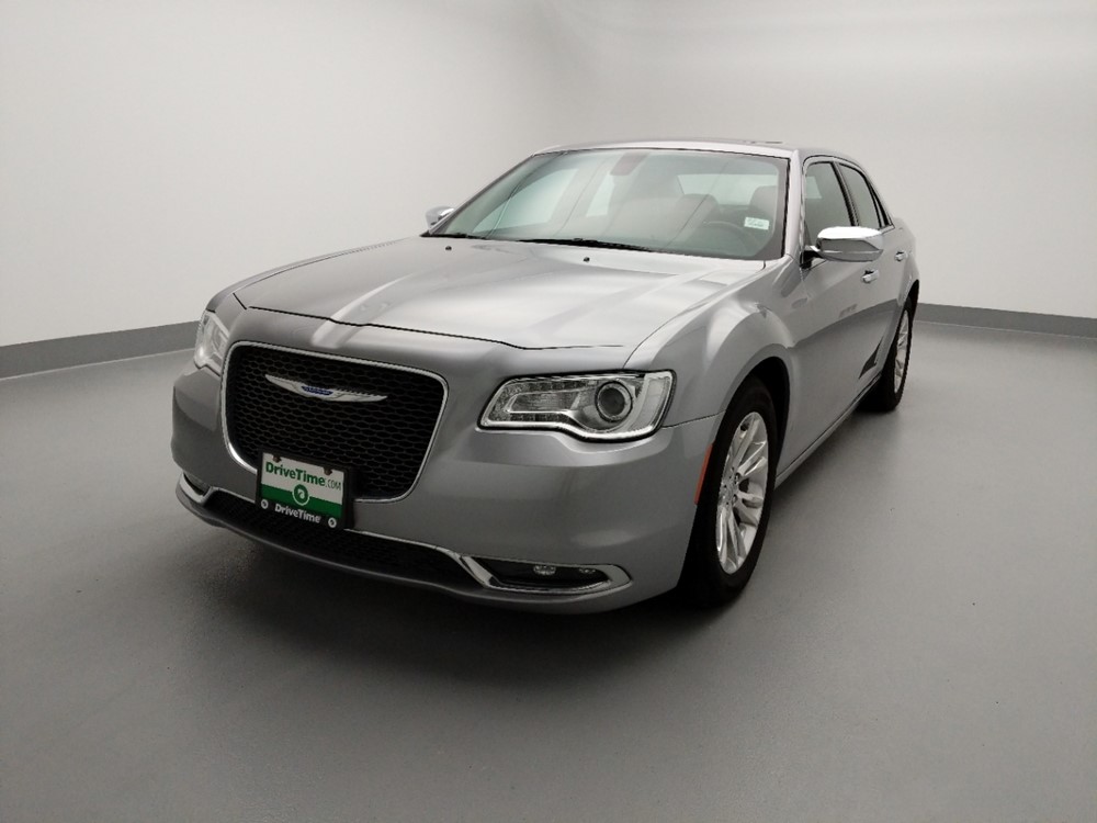 2017 Chrysler 300 - Driver Front Hood
