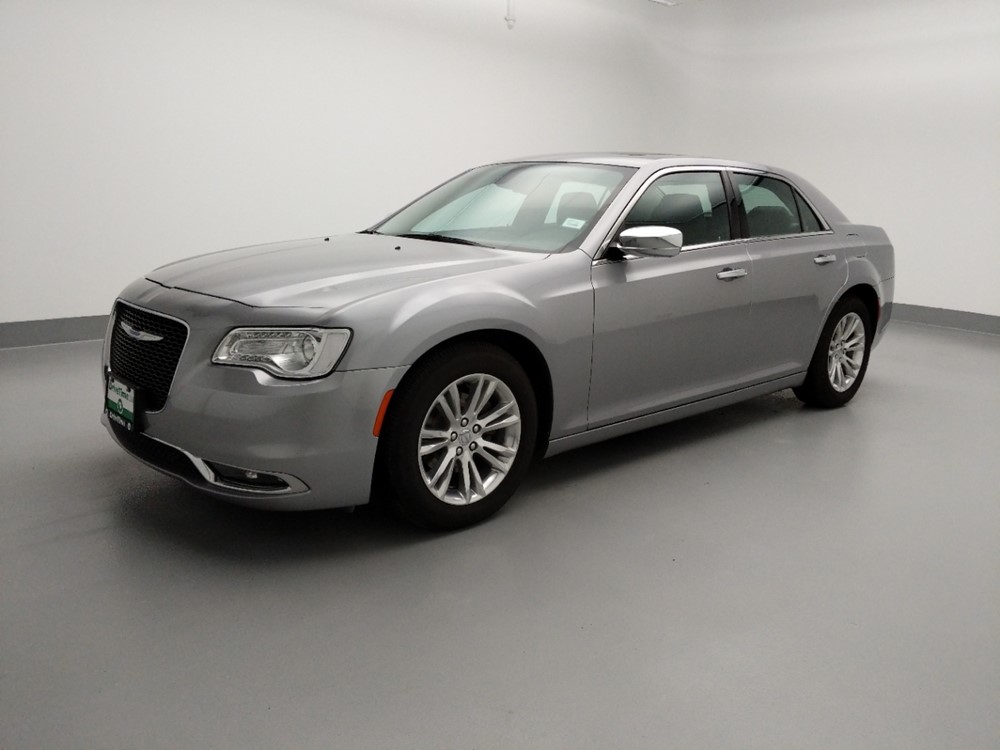 2017 Chrysler 300 - Driver Front Side
