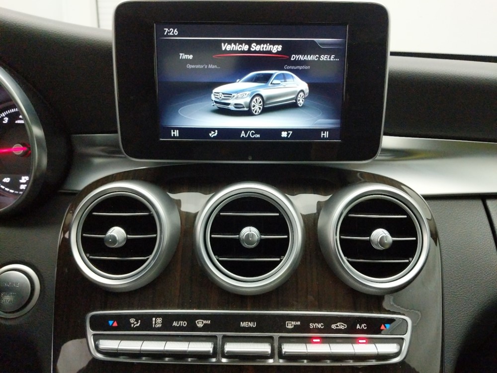 2017 Mercedes-Benz C300 - Stereo Package
