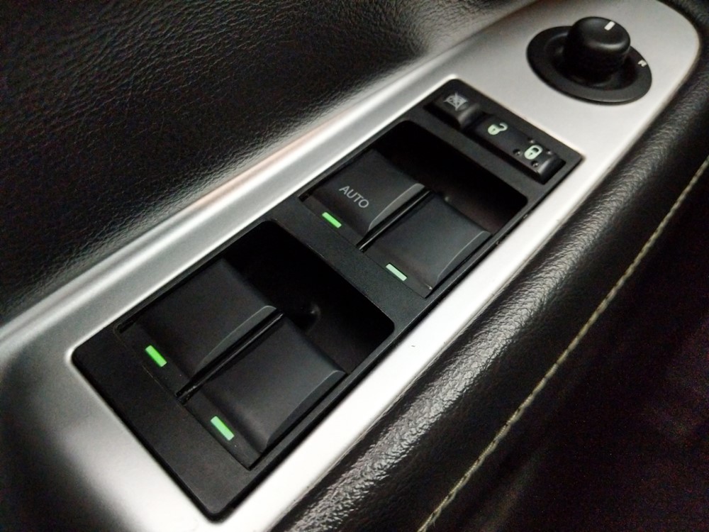 2014 Jeep Compass - Driver Power Windows/Lock Control