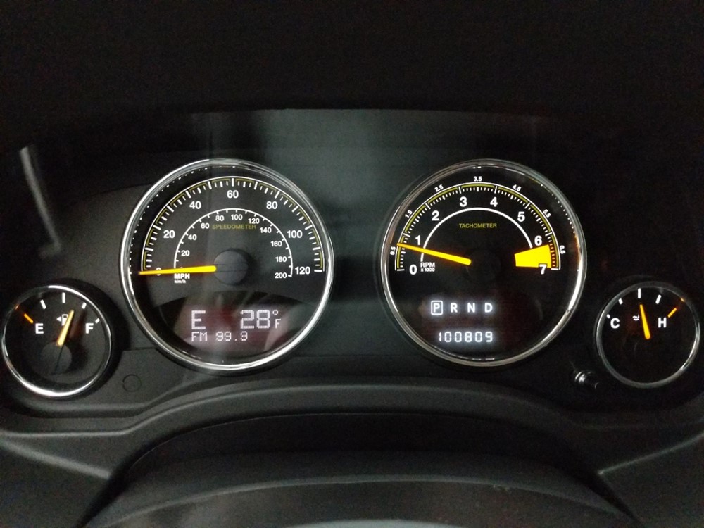 2014 Jeep Compass - Odometer Close Up