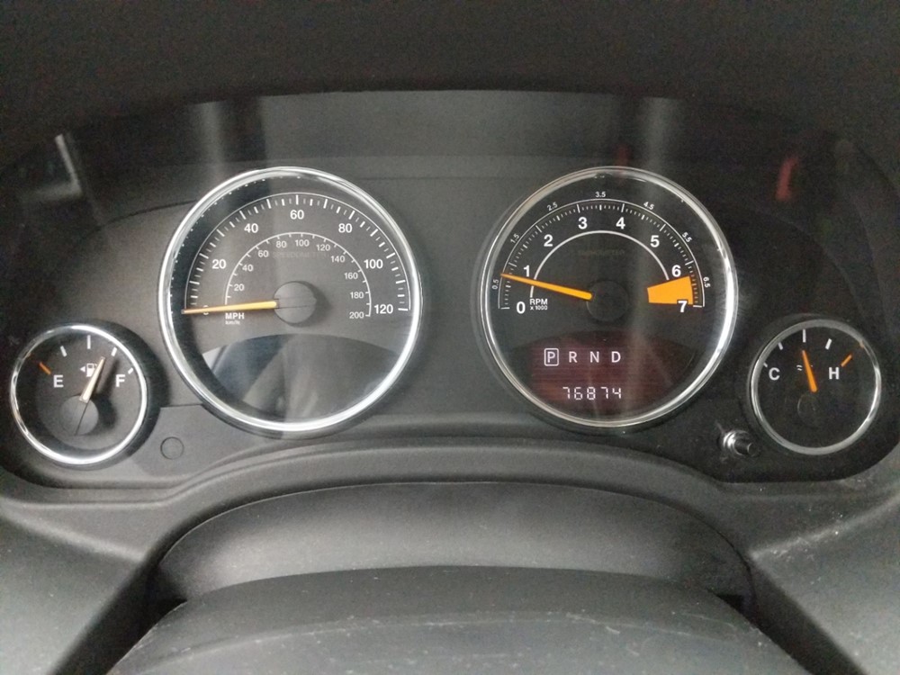 2016 Jeep Compass - Odometer Close Up