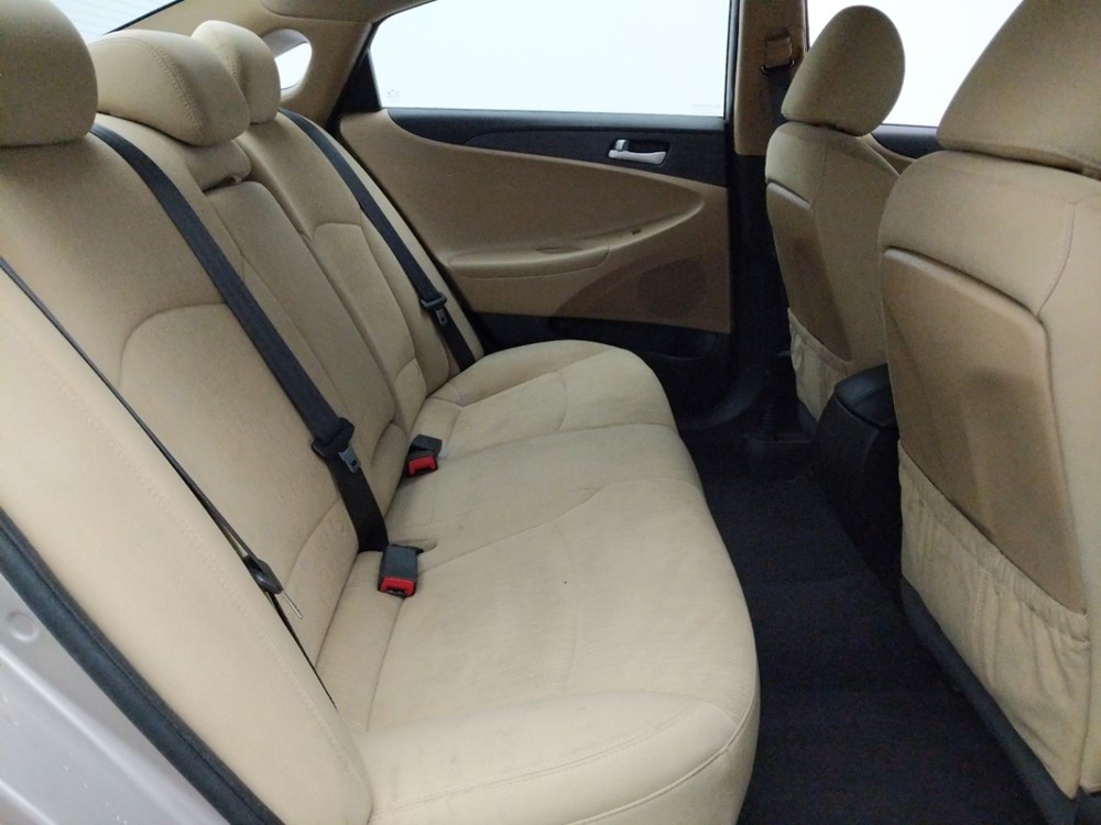 2011 Hyundai Sonata - Passenger Rear Seat