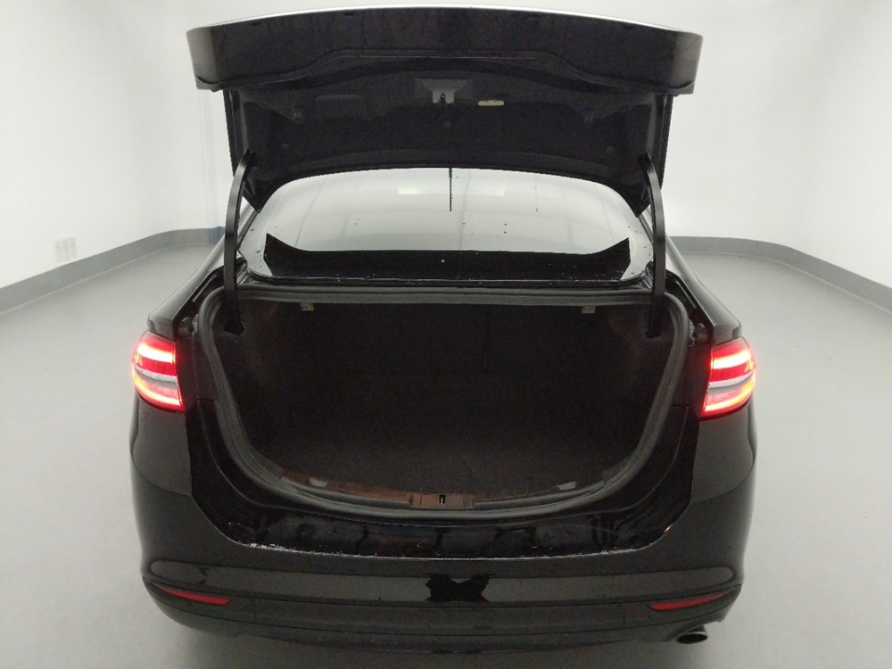2017 Ford Fusion - Trunk