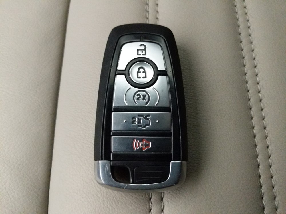 2017 Ford Fusion - Keys