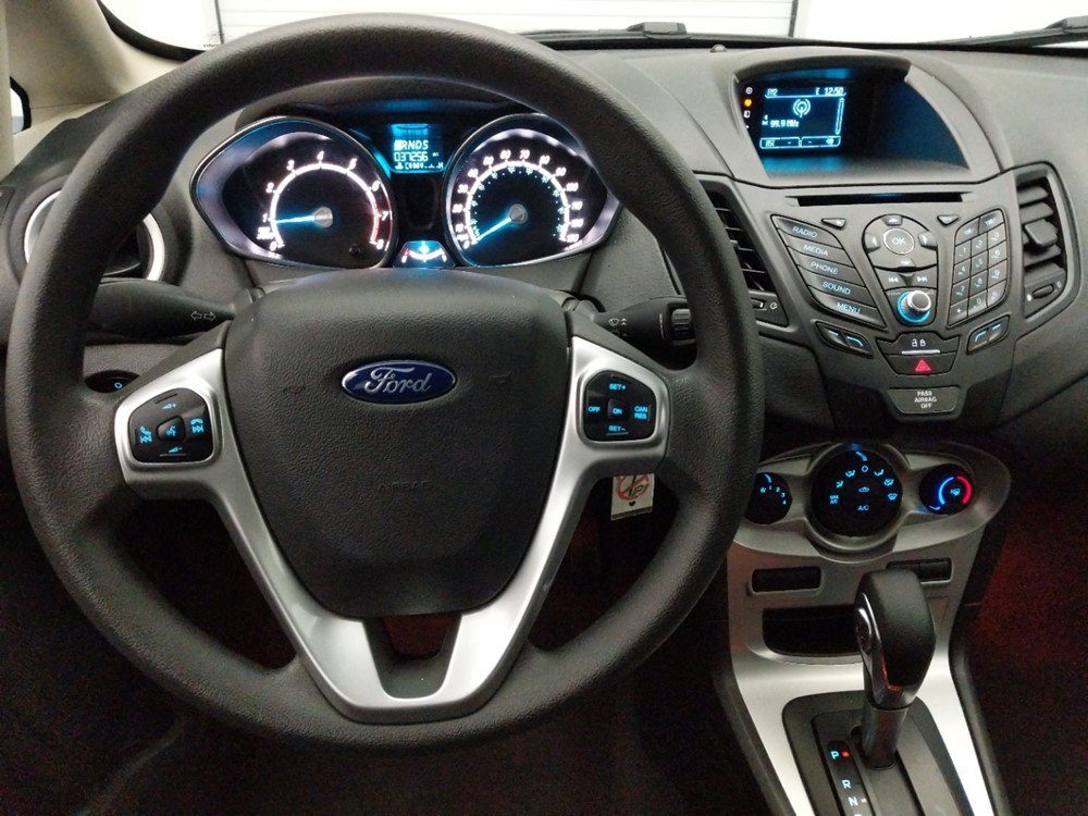 2017 Ford Fiesta - Driver Dash