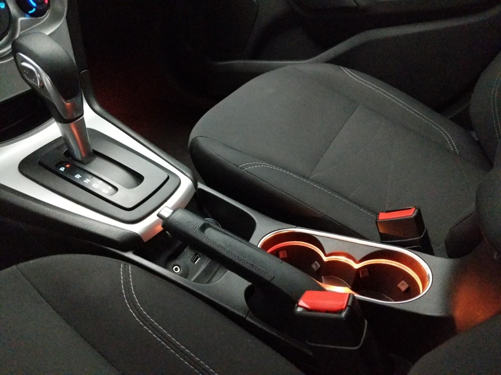 2017 Ford Fiesta - Center Console/Cup Holders