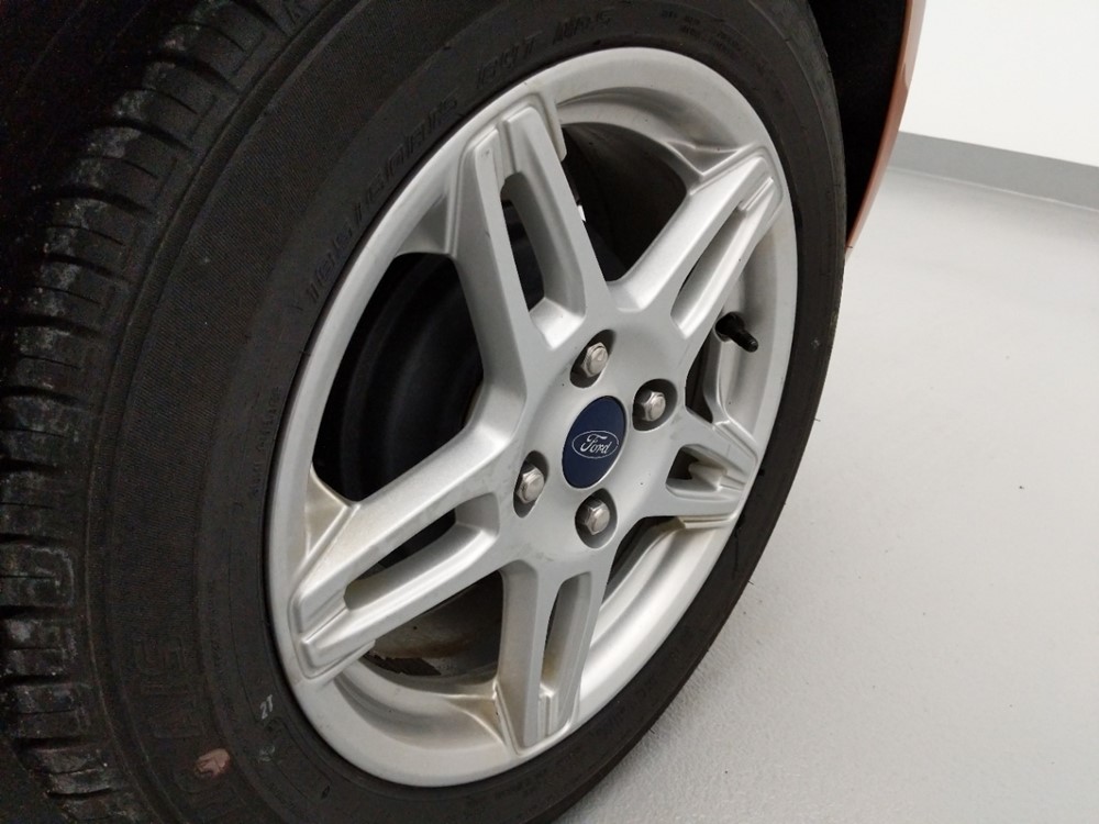 2017 Ford Fiesta - Wheel